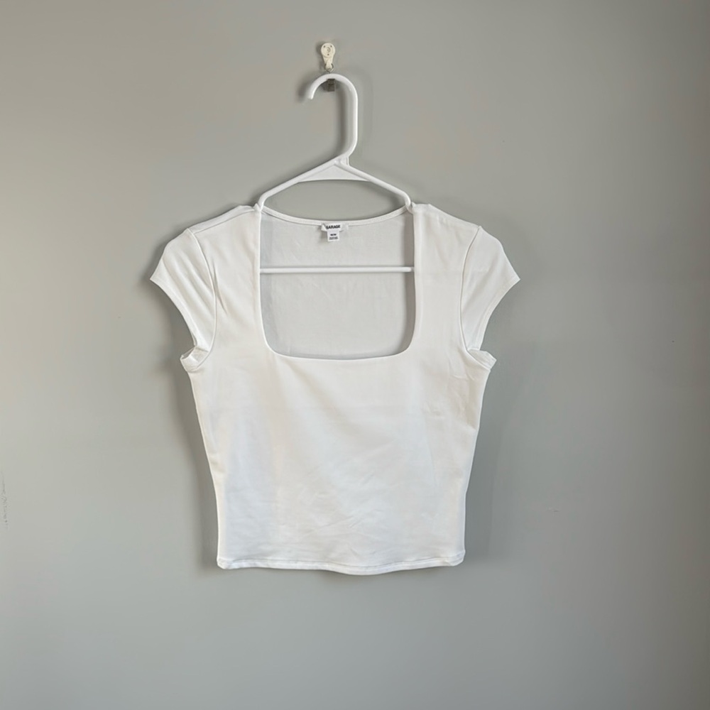 square neck top